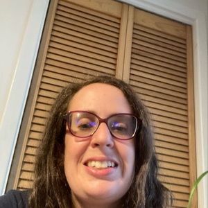 Meet your Posher, Marie-josée